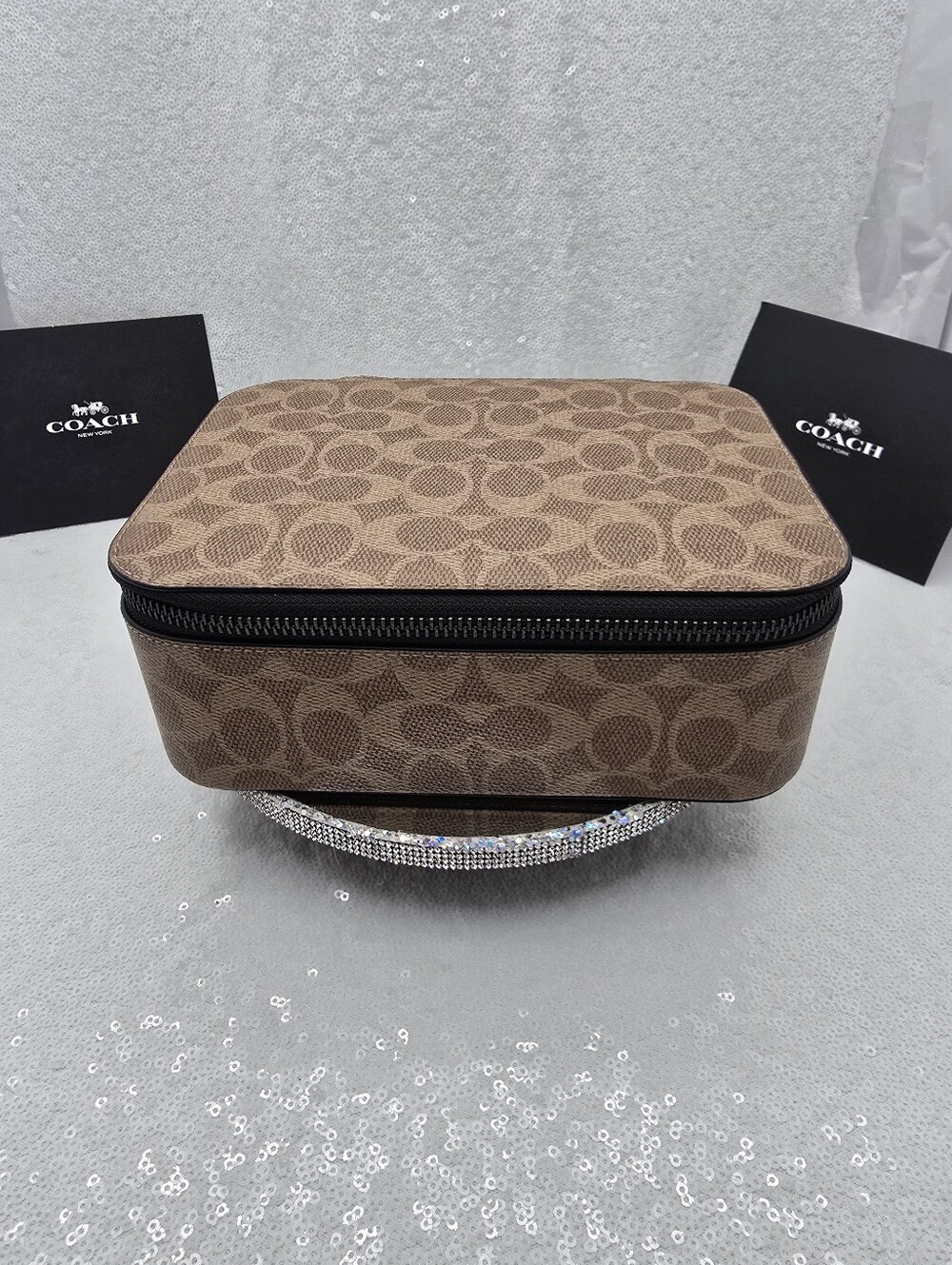 Coach Tech Organizer In Colorblock Signature Canvas Secure Zip Around - Picture 2 of 14